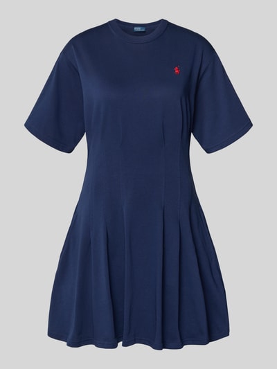 Produktfoto, Leicht ausgestelltes Sweatkleid aus reiner Baumwolle von Polo Ralph Lauren in melange-Optik, kurzarm, Falten, Logo, mini, okrągły dekolt, materiał sweat