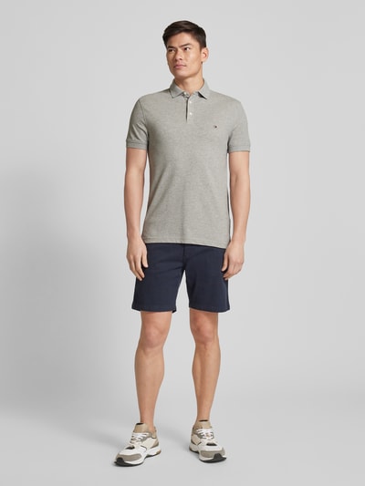 Tommy Hilfiger Slim Fit Poloshirt mit Label-Stitching Hellgrau 1