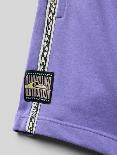 Quiksilver Szorty z dzianiny dresowej z elastycznym pasem model ‘GLOBAL HEAT’ Fioletowy 2