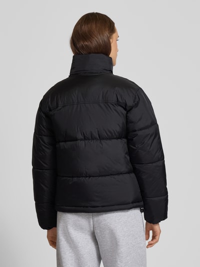 Review Kurtka pikowana z wyhaftowanym logo Czarny 5