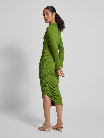 Christian Berg Woman Selection Maxi-jurk met plooien en opstaande kraag Groen - 5