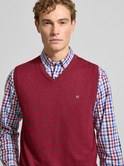 Christian Berg Men Pullunder mit Label-Stitching Dunkelrot Melange 3