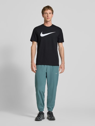 Nike T-Shirt mit Logo-Print Modell 'Swoosh' Black 1