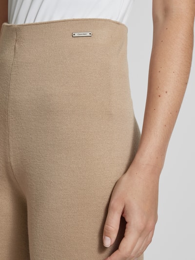 Calvin Klein Womenswear Spodnie z prostą nogawką i aplikacją z logo Beżowy 3