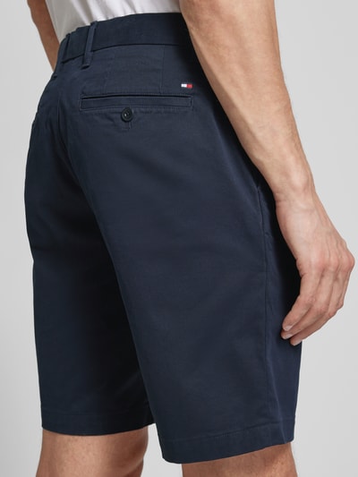 Tommy Hilfiger Relaxed Fit Chinoshorts aus Baumwoll-Mix Modell 'HARLEM' Marine 3