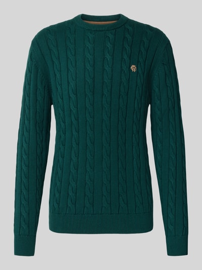 Produktfoto, grüner Slim Fit Strickpullover aus reiner Baumwolle von MCNEAL mit Rundhalsausschnitt, gerippten Abschlüssen und Label-Stitching