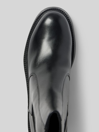 Produktfoto, glänzend schwarzes Leder mit glatter Oberfläche und runder Kappe, Boots aus echtem Rindsleder von Tamaris, Damen Stiefel / Boots