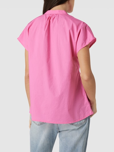 Emily Van den Bergh Bluse mit Stehkragen und Schlüsselloch-Ausschnitt Pink 5