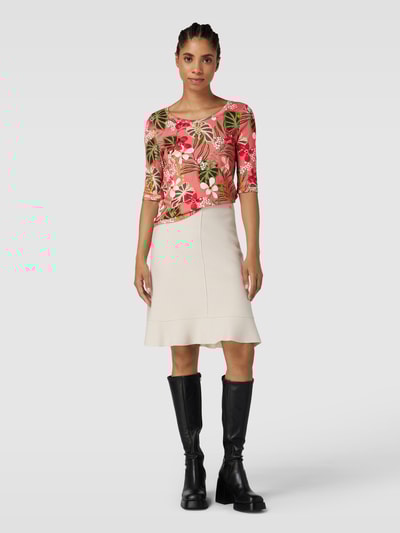 Marc Cain T-shirt met bloemenmotief en ronde hals Koraal - 1