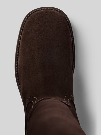 Produktfoto, Stiefel aus Leder Modell 'Zola' von Steve Madden in Dunkelbraun mit abgerundeter Spitze, glatte Textur, Damen Stiefel.