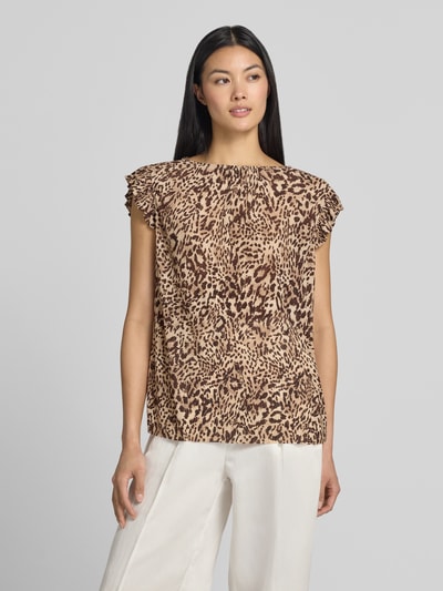 Vrouwenmodel draagt T-shirt met Schmetterlingsärmeln van zero in regular fit, ronde hals, all-over motief, ruglengte maat 36: 61 cm, vooraanzicht bovenlichaam