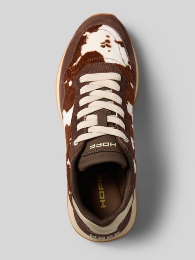 Produktfoto, Sneaker aus Leder-Mix mit Animal-Detail Modell 'City' von HOFF in Braun, Weiß und Beige, abgerundete Passform, Schnürverschluss, Logo-Detail, leicht profilierte Sohle, Damen Sneaker
