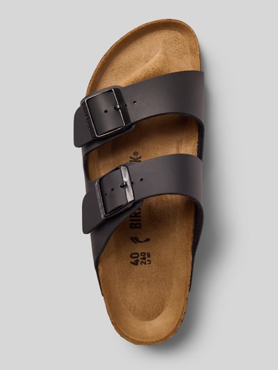 Produktfoto, Hausschuhe in Leder-Optik Modell 'Arizona' von Birkenstock, runde Form, offene Ferse, Damen, Absatzhöhe 3 cm, Größe 40.