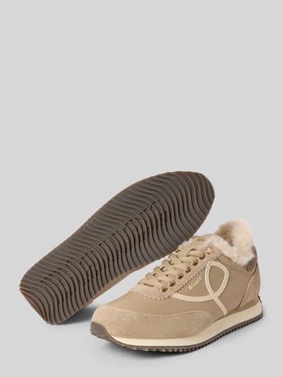 Produktfoto, Sneaker aus Leder-Mix Modell 'LORAIN' von Blauer USA in Beige mit Kunstfellfutter, Label-Detail und Schnürung, strukturierte Sohle