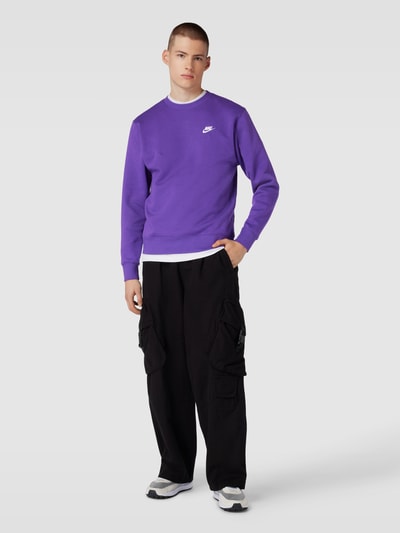 Nike Sweatshirt mit Label-Stitching Modell 'NSW CREW' Violett 1