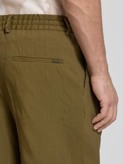 BOSS Regular fit linnen bermuda met steekzakken, model 'Peter' Olijfgroen - 3