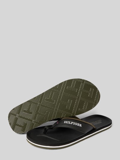 Tommy Hilfiger Teenslippers met gewatteerde wreefriempjes  - 4