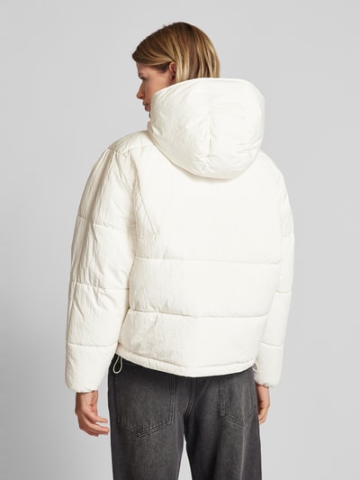 Review Steppjacke mit Kapuze Offwhite 5