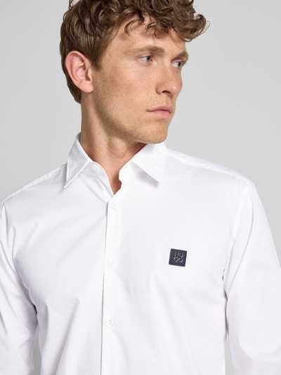 HUGO Freizeithemd mit Knopfleiste Modell 'Ermo' Weiss 3