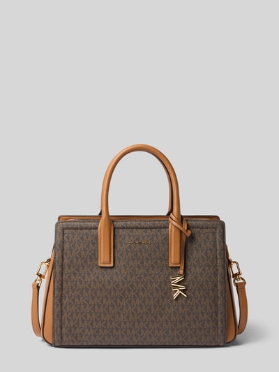 Produktfoto, Handtasche mit Logo-Muster Modell 'LAILA' von MICHAEL Michael Kors in Braun mit Label-Applikation, Magnetverschluss, Reißverschluss, Tragehenkel sowie Schulterriemen, strukturierte Leder-Optik, goldfarbene Details, 34x22x12 cm, Schulterriemen 130 cm.