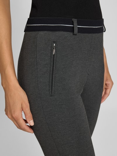 Raphaela By Brax Spodnie materiałowe o kroju slim fit z zakładkami w pasie model ‘Lillyth’ Antracytowy 3