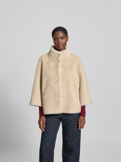 Juvia Jacke aus Kunstfell mit Stehkragen Ecru 4