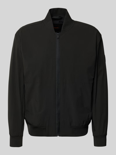 Produktfoto, Regular Fit Blouson mit Baseball-Kragen Modell 'OSURF' von BOSS Orange in Schwarz, unifarben, Reißverschluss, gerippte Bündchen, seitliche Reißverschlusstaschen