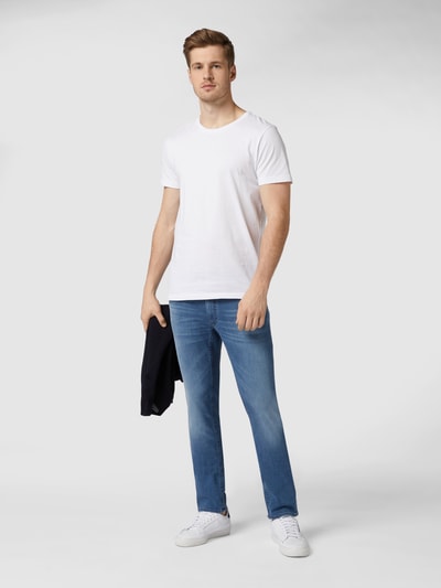 Brax Modern Fit Jeans mit hohem Stretch-Anteil Modell 'Chuck' - 'Hi-Flex'
 Jeansblau 1