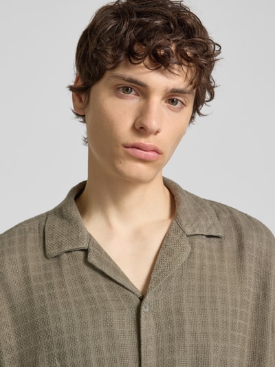 ONLY & SONS Regular Fit Freizeithemd aus Viskose-Leinen-Mix Modell 'LATHAM' Oliv 3