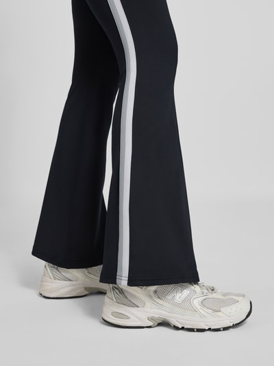 Under Armour Flared fit legging met brede band, model 'Motion' Zwart - 3