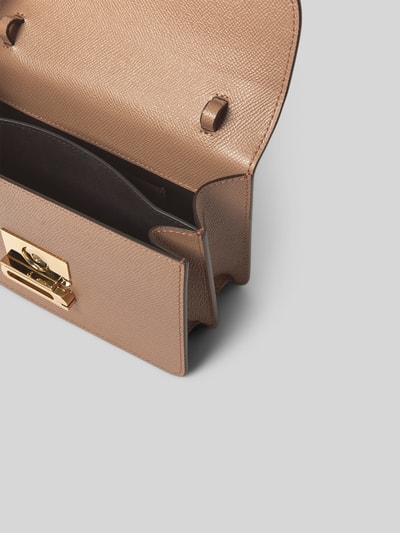 Victoria Beckham Handtasche mit Label-Detail Taupe 4