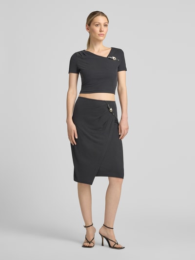 GUESS T-Shirt mit asymmetrischem Ausschnitt Modell 'KAROLE' Black 1