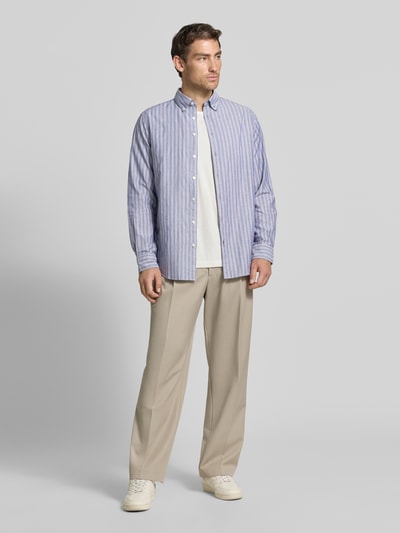 Christian Berg Men Koszula casualowa o kroju regular fit z kołnierzykiem typu button down Granatowy 1