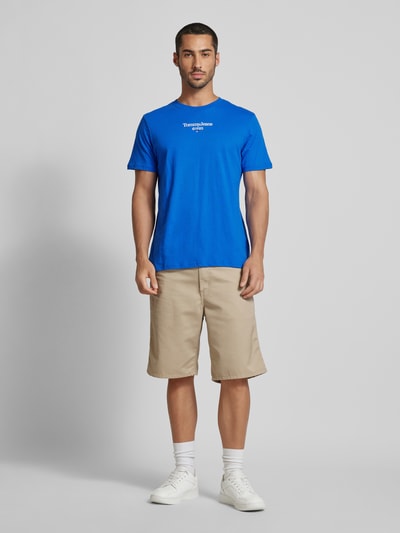 Tommy Jeans T-shirt z nadrukiem z logo Królewski niebieski 1