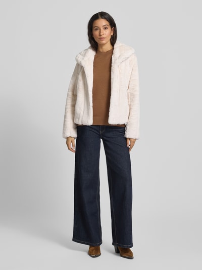 Guess Jacke aus Kunstfell Modell 'NEW SOPHY' Offwhite 1