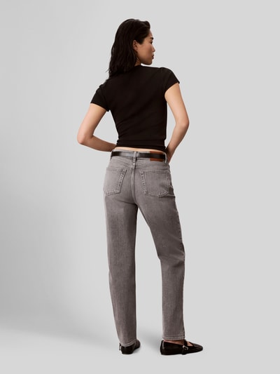 Calvin Klein Jeans Mom Fit Jeans aus Baumwoll-Mix Modell 'MOM JEAN' Hellgrau 5