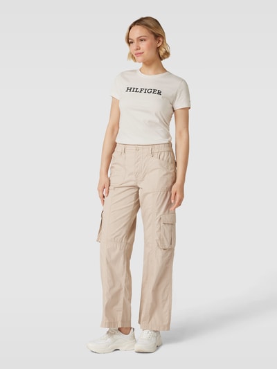 Tommy Hilfiger T-Shirt aus Baumwolle mit Label-Print Offwhite 1