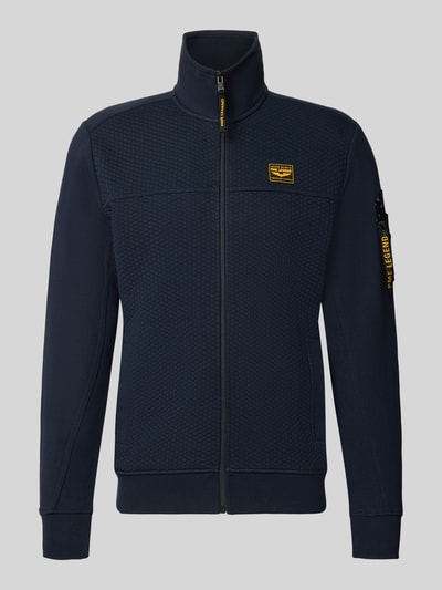 Produktfoto, Sweatjacke mit Stehkragen und Label-Patch von PME Legend, dunkelblau, Strukturmuster, Reißverschluss, Baumwoll-Mix, gerader Schnitt