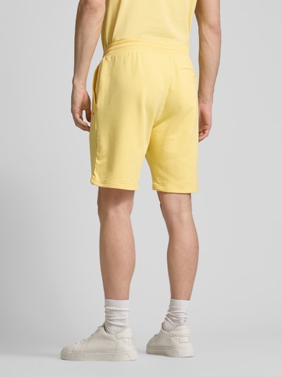 Tommy Hilfiger Sweatshorts mit elastischem Bund Hellgelb 5