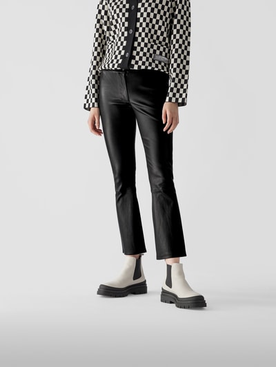 Arma Lederhose im Flared Cut Schwarz 4