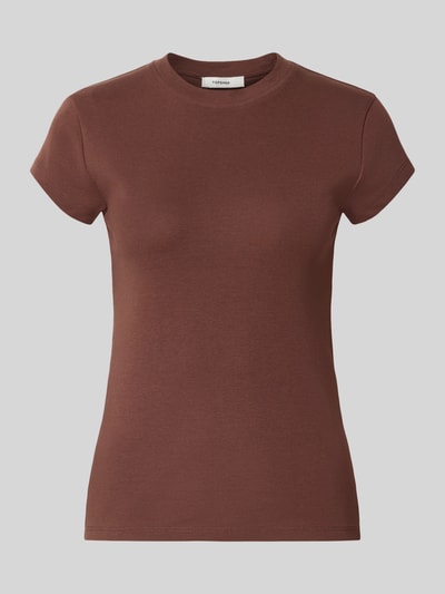 Produktfoto, braunes T-Shirt mit Rundhalsausschnitt Modell 'EVERYDAY' von Topshop, reine Baumwolle, gerader Schnitt, glatt strukturierte Oberfläche, Rückenlänge bei Größe S 58 cm
