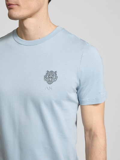 Antony Morato T-Shirt mit Motiv- und Label-Print Hellblau 3