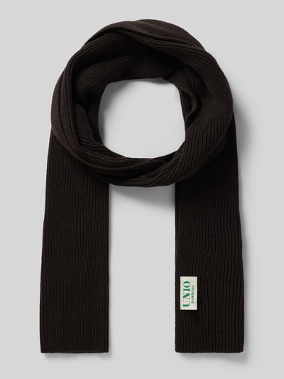 Produktfoto, szal 'Schal mit Schurwoll-Anteil MADE in Germany' od UNIO Hamburg, mieszanka materiałów z dodatkiem żywej wełny i kaszmiru, prostokątny kształt, imitacja dzianiny, kolor czarny, szerokość w rozmiarze 1: 30 cm, długość w rozmiarze 1: 200 cm, wykonany w Niemczech, włóczka z Włoch