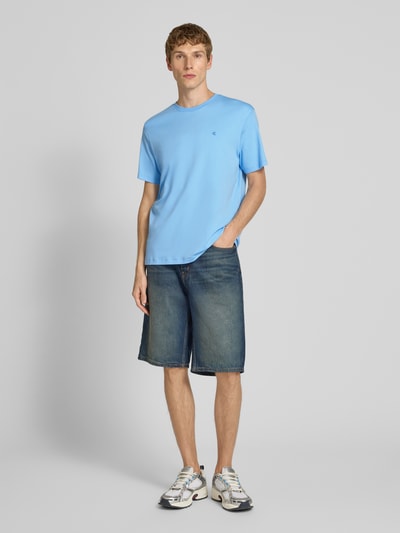 CK Calvin Klein T-Shirt mit Label-Stitching Sky 1