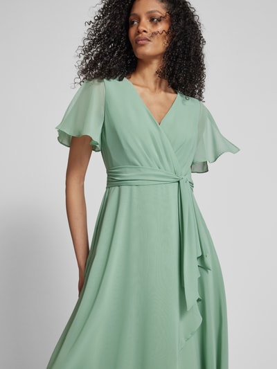 Christian Berg Cocktail Cocktailkleid mit V-Ausschnitt und Wickel-Optik Apfel 3