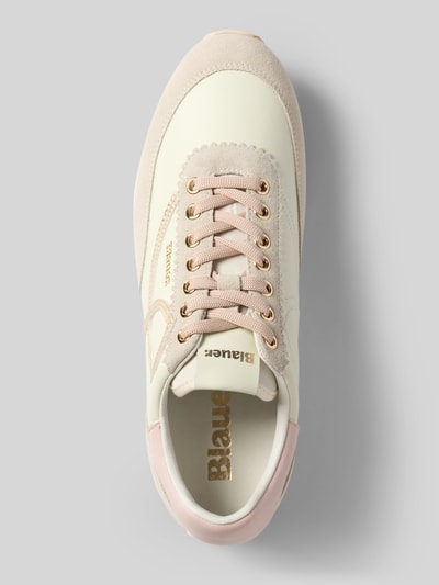 Produktfoto, Sneaker aus Leder-Mix Modell 'Lorain' von Blauer USA, creme en lichtroze kleuren, afgeronde pasvorm, logodetail, vetersluiting, geprofileerde zool, hakhoogte maat 40: 3 cm, schachthoogte maat 40: 9 cm, schachtbreedte maat 40: 8 cm