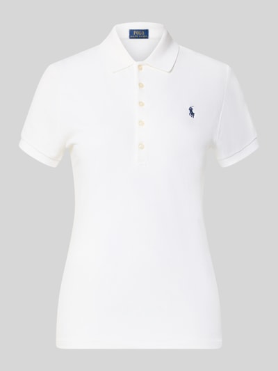 Produktfoto, Slim Fit Poloshirt aus Baumwoll-Mix von Polo Ralph Lauren in Weiß mit glatter Textur und kurzen Ärmeln auf grauem Hintergrund