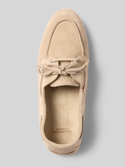 Produktfoto, Mokassins mit Schnürung Modell 'CPH545' von Copenhagen in Beige, Abgerundete-Spitze, Profilsohle, weiches Wildleder, Damen, Schafthöhe 8 cm, Schaftweite 12 cm, Größe 40