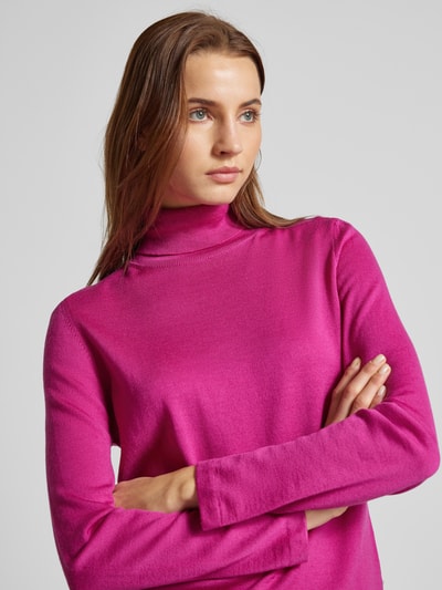 MAERZ Muenchen Rollkragenpullover mit gerippten Abschlüssen Fuchsia 3