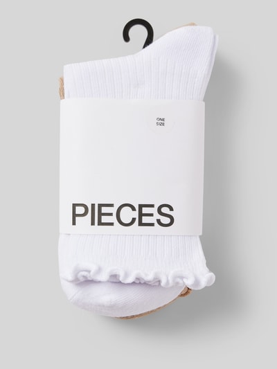 Pieces Socken mit Baumwoll-Anteil und Rüschen Modell 'CAFIA' Weiss 3